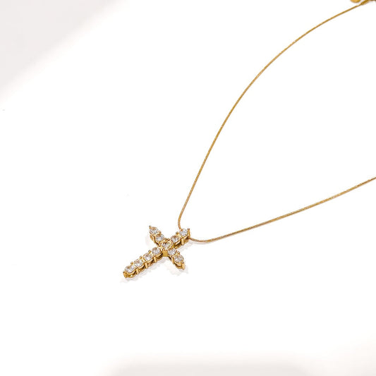 Hannah Diamond Cross Necklace WATERPROOF